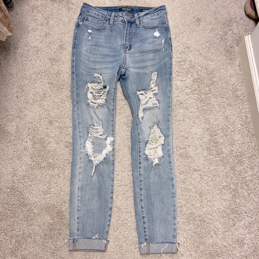 Judy Blue distressed skinny jeans